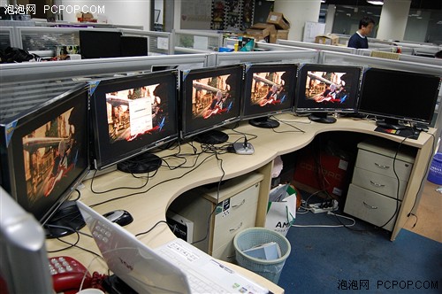 像U盘一样方便!华硕LCD多屏显示评测