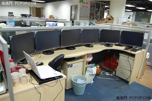 像U盘一样方便!华硕LCD多屏显示评测