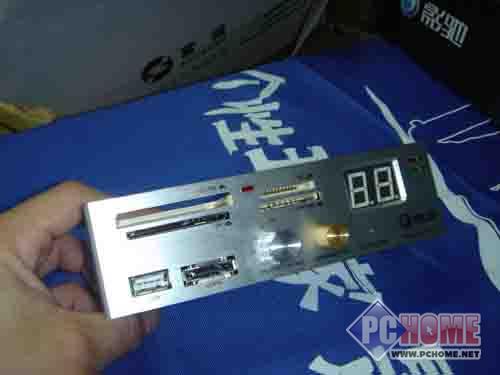 点击查看本文图片 影驰 U8300魔盒版 - 最强整合 影驰GF8300仅599元还送魔盒