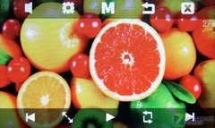 全屏触摸TV-OUT 昂达VX777视频MP3简评 
