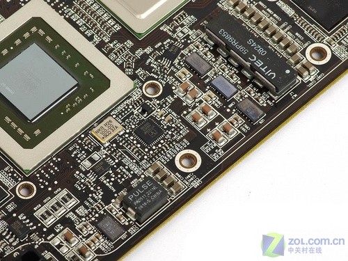 A卡双芯 HD 4870x2 A卡双芯 HD 4870x2