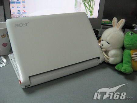 Acer Aspire one亮丽的外观外壳