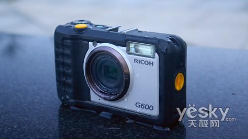 怎么摔都摔不坏理光三防数码G600评测