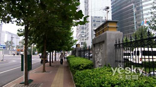 怎么摔都摔不坏理光三防数码G600评测(11)
