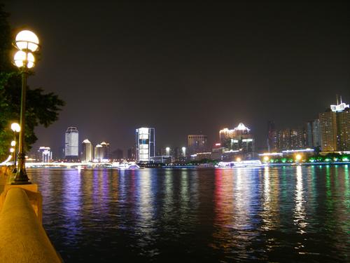 DC罕有的靓丽色彩富士S2000HD详尽评测(16)