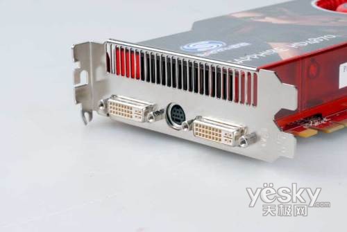 蓝宝石HD4870显卡