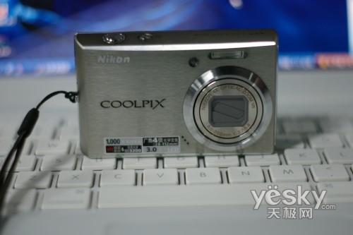 尼康S610