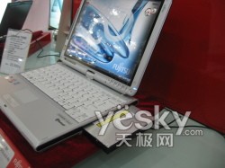 富士通lifeBook T4220C