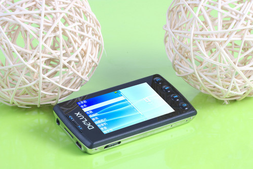 多彩新款MP3带TV-OUT能照相 2GB 399元 