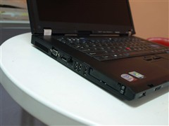 X200/T400同门生！ThinkPad&nbsp;W500到货