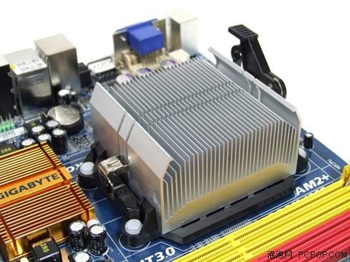 性能/功耗的平衡!Athlon 64大战Atom