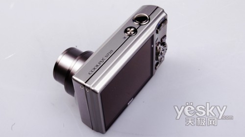 尼康S710