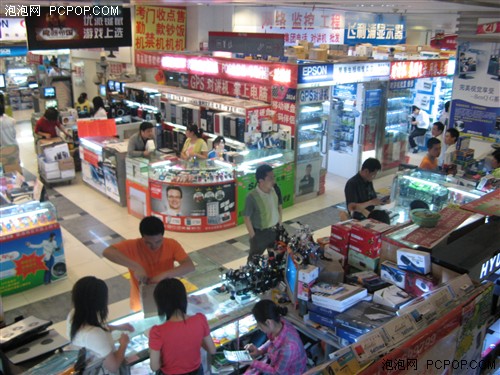 CPU周末价稳 商家称5500元能装四核PC