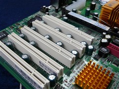 399主板不再堕落 八款性价比产品扫描