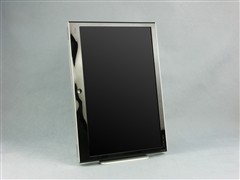 机身12mm厚!AOC全球致薄LCD独家曝光