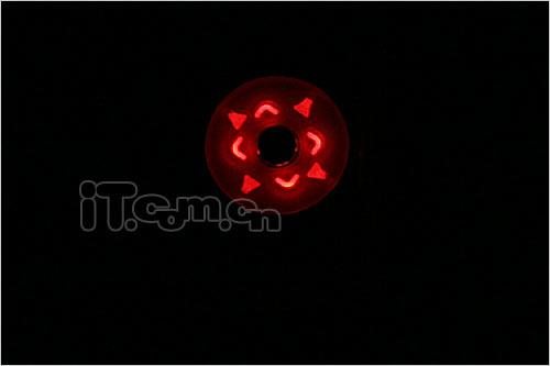 全新时尚外型摩托滑盖娱乐机ZN200评测(5)