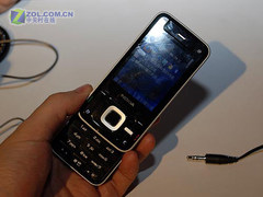 比行货便宜400元 港行诺基亚N81仅2280 