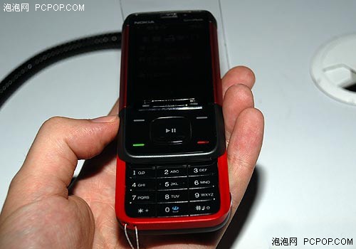 自用/送人两相宜 抢购最火爆音乐手机