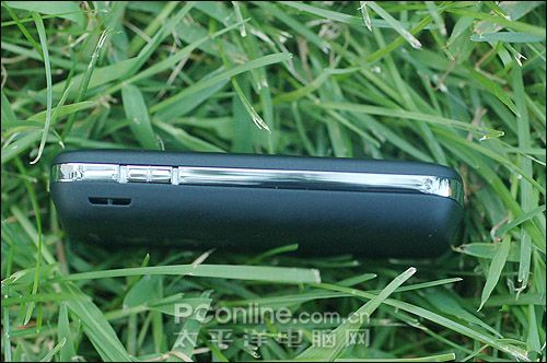 2.8寸触摸屏多普达首部TD手机S700评测