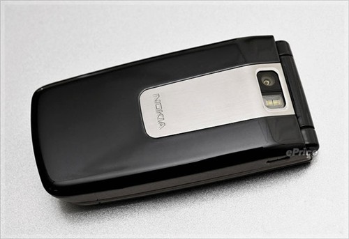 镜面黑珍珠 诺基亚6600F翻盖手机评测