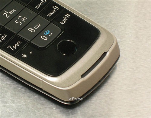 镜面黑珍珠 诺基亚6600F翻盖手机评测