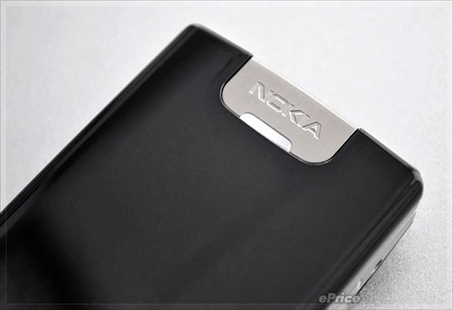 镜面黑珍珠 诺基亚6600F翻盖手机评测