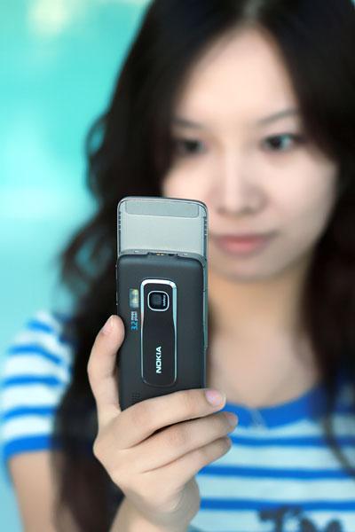 诺基亚滑盖手机N966120s试用图赏(4)