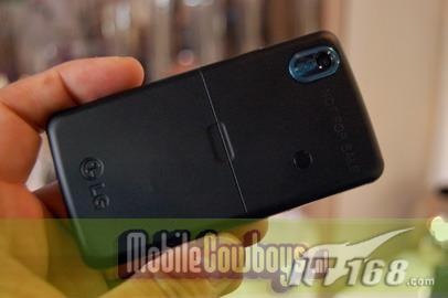 300万像素LG全触屏KP500真机曝光