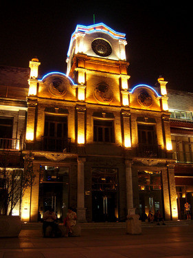 体验别样都市风情 尼康S600街景外拍评测 