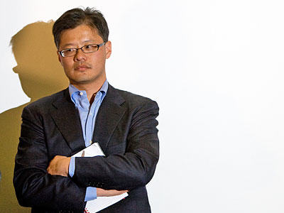 《经济学人》杂志：雅虎CEO杨致远必须下台