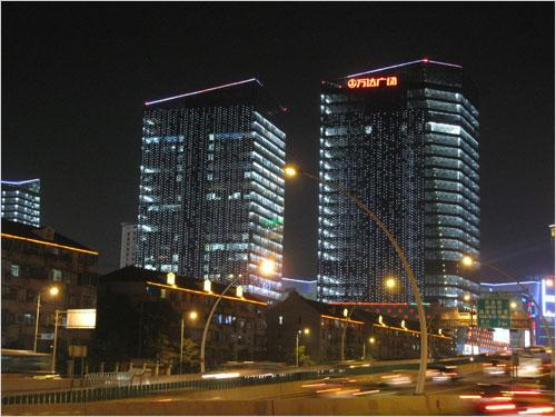 亮装示人倍增亲切手动佳能A2000IS评测(13)