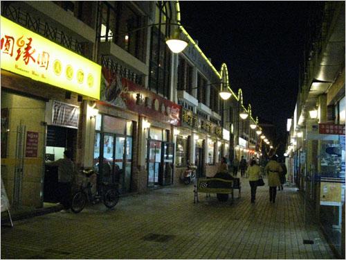 亮装示人倍增亲切手动佳能A2000IS评测(13)