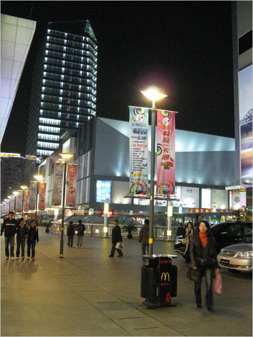 亮装示人倍增亲切手动佳能A2000IS评测(13)