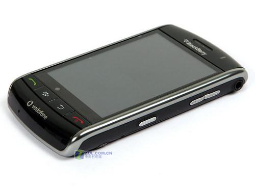 624MHz处理器黑莓触摸屏手机9500评测