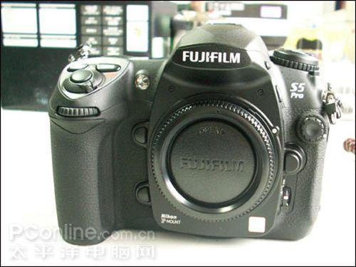 18日相机行情：富士S5Pro售11000元