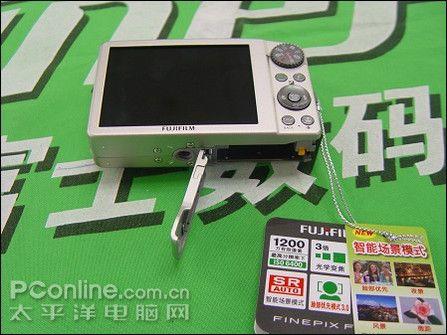 2000元内广角卡片相机搜索:富士F60fd
