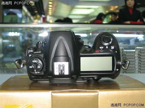 经销商玩血拼&nbsp;尼康D300报价持续走低