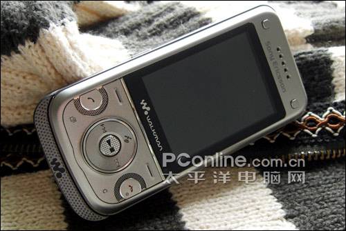 索爱W760