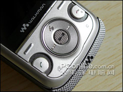 索爱W760