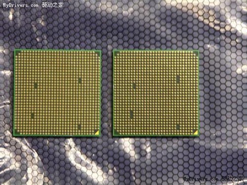 Socket AM3接口Phenom II X4 945实物曝光