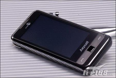 超越iPhone2008年十大全触屏手机盘点(9)