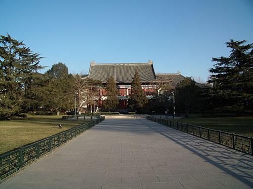 美式巨无霸收尽时尚卖点通用E1050评测(4)