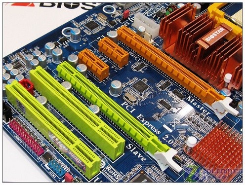 5大市售主流128MB DDR3版790GX大搜罗 5大市售主流128MB DDR3版790GX大搜罗