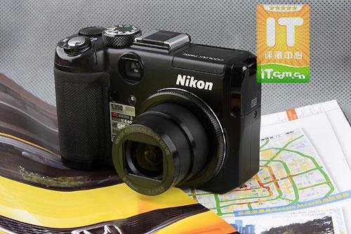 相机也玩网络加GPS尼康P6000详尽评测