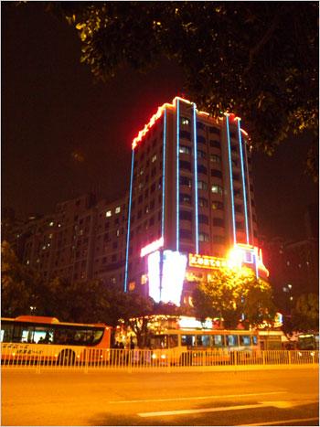 相机也玩网络加GPS尼康P6000详尽评测(10)