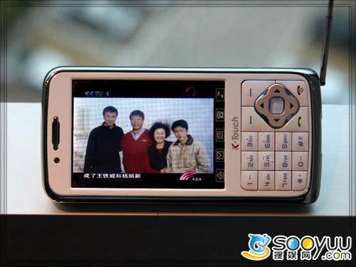 春晚可以这么看五款电视手机精品推荐