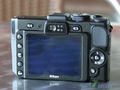 1350万像素28mm广角 尼康P6000变相降价 