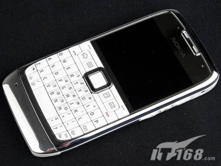 引领潮流MWC2009年度最佳手机提名(5)
