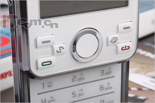 宽屏新体验联想双向滑盖i60s精彩评测(3)