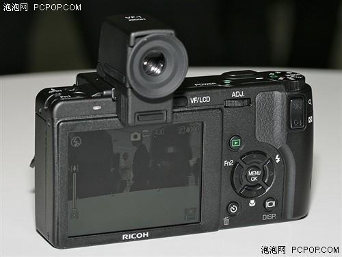 18日相机行情:便携式单反仅三千还送卡(4)